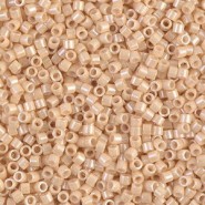 Miyuki delica beads 10/0 - Ceylon light beige DBM-204